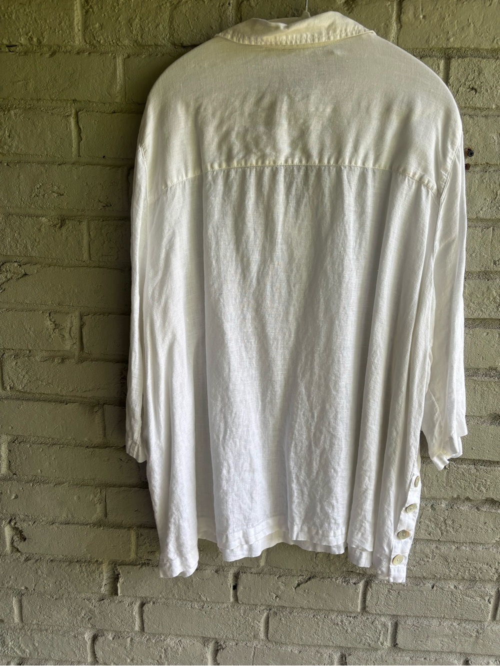 Tahari White V-Neck Collared Linen-Top Sz 3X PRELOVED 3/4 sleeve 4 button sides - Picture 4 of 5